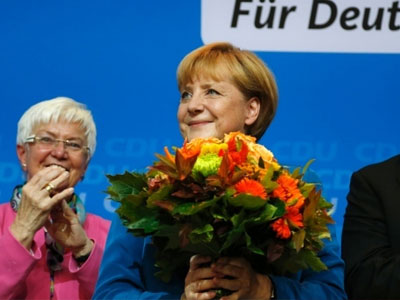 Η Μέρκελ σε αναζήτηση κυβερνητικού εταίρου